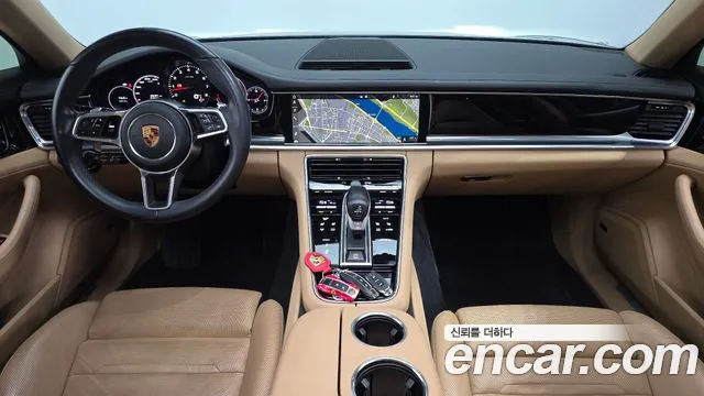 Porsche Panamera 2018 — фото 10