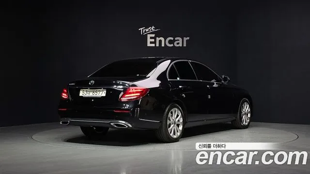 Mercedes-Benz E-Class 2019 — фото 2