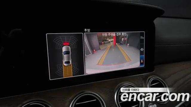 Mercedes-Benz E-Class 2019 — фото 14