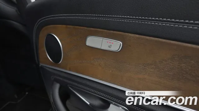 Mercedes-Benz E-Class 2019 — фото 17