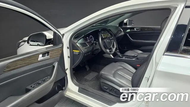 Hyundai Sonata 2015 — фото 11