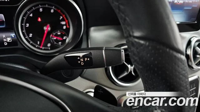 Mercedes-Benz GLA-Class 2019 — фото 12