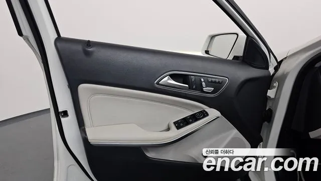 Mercedes-Benz GLA-Class 2019 — фото 14