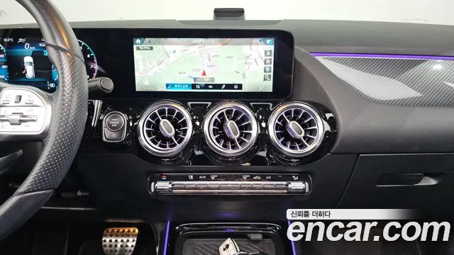 Mercedes-Benz GLA-Class 2021 — фото 19