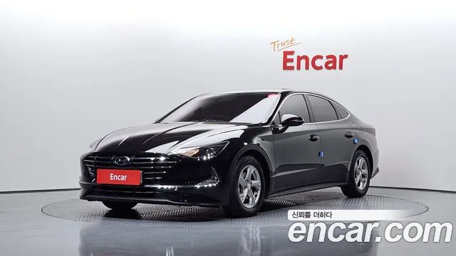 Hyundai Sonata 2022 — фото 1