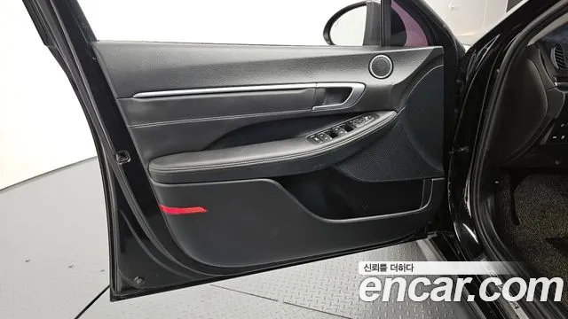 Hyundai Sonata 2022 — фото 14