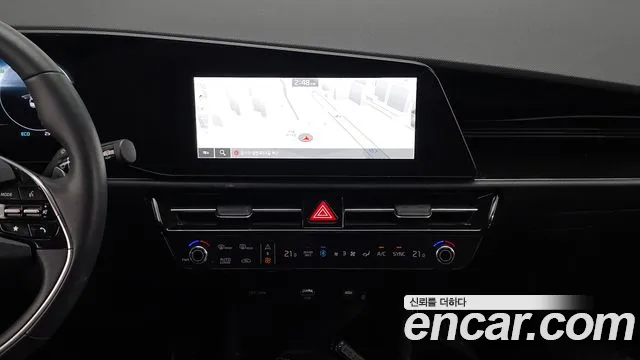 Kia Niro 2022 — фото 14