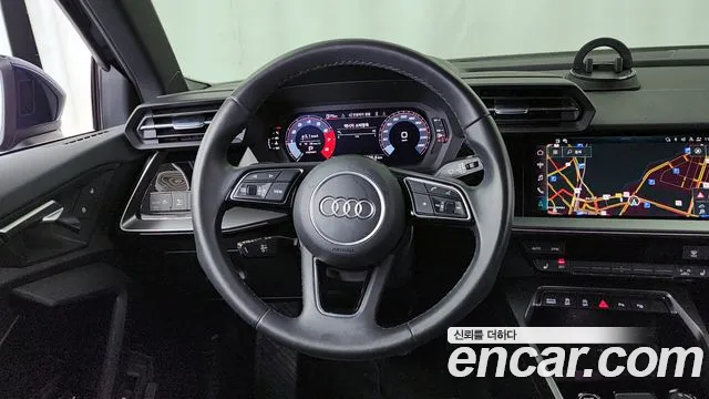 Audi A3 2022 — фото 19
