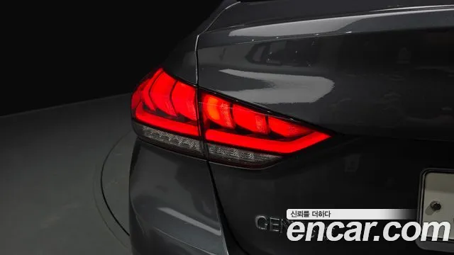 Hyundai Genesis 2016 — фото 9