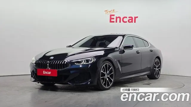 BMW 8 серия