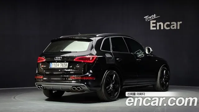 Audi SQ5 2015 — фото 2