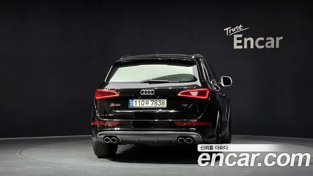 Audi SQ5 2015 — фото 4