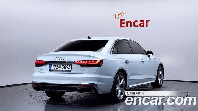Audi A4 2021 — фото 2
