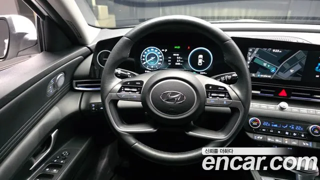 Hyundai AVANTE 2023 — фото 19