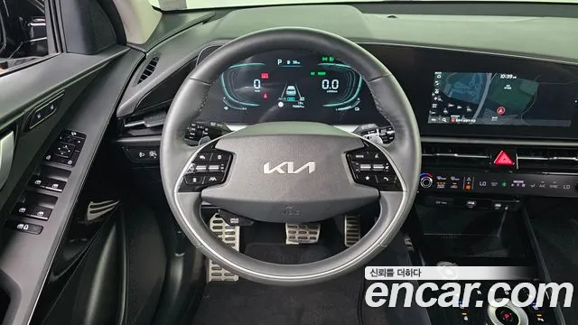 Kia Niro 2022 — фото 14