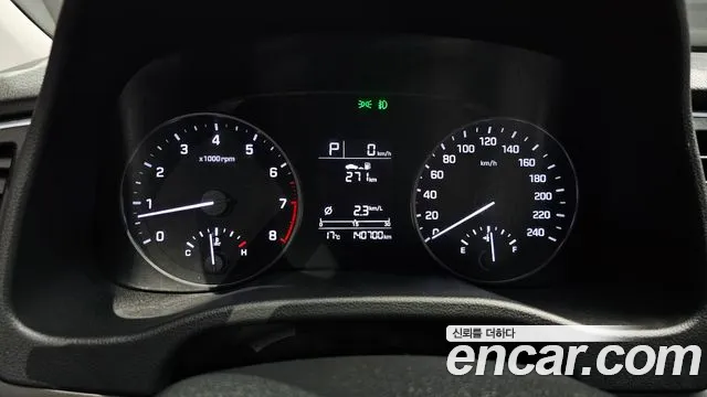 Hyundai AVANTE 2016 — фото 11