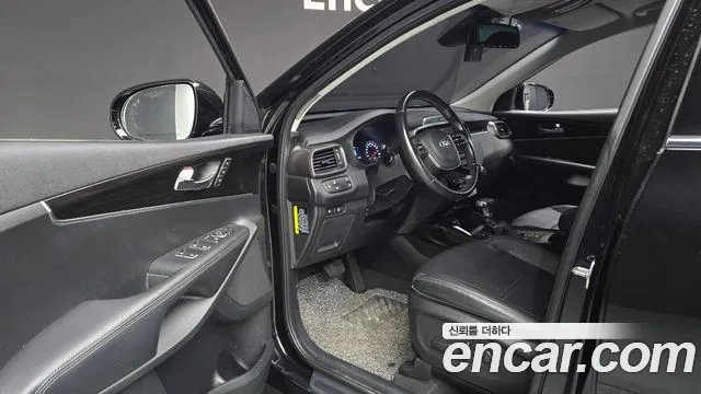 Kia Sorento 2020 — фото 13