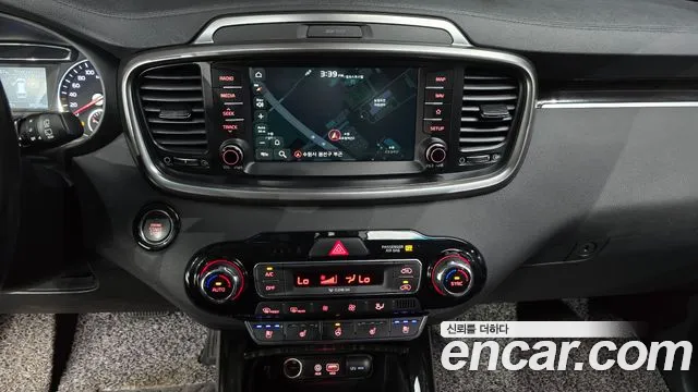 Kia Sorento 2020 — фото 19