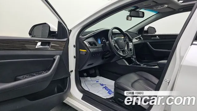Hyundai Sonata 2015 — фото 10