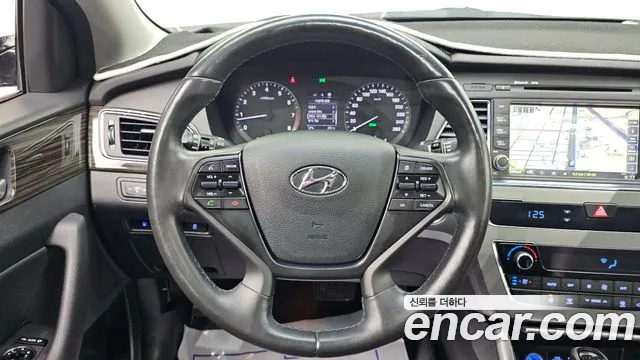 Hyundai Sonata 2015 — фото 15