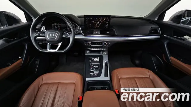 Audi Q5 2023 — фото 10