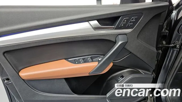 Audi Q5 2023 — фото 14