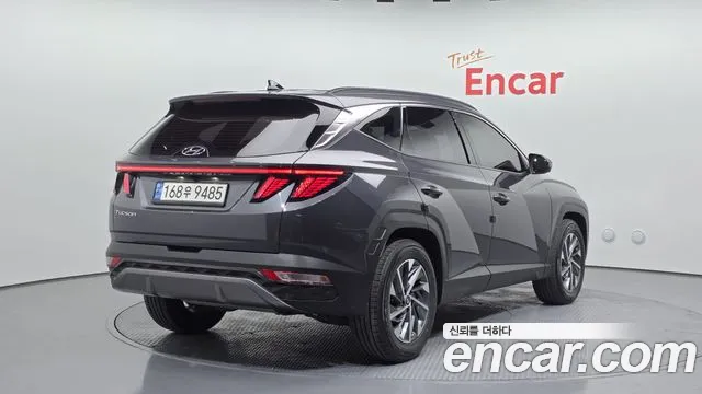 Hyundai Tucson 2022 — фото 2