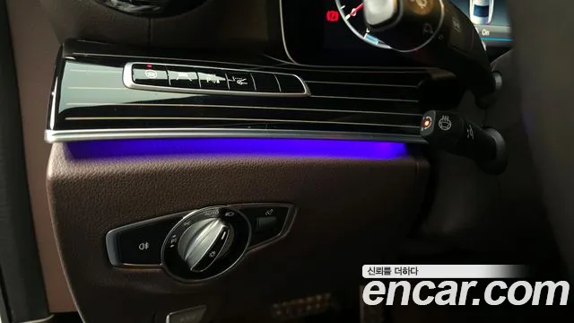 Mercedes-Benz CLS-Class 2019 — фото 17