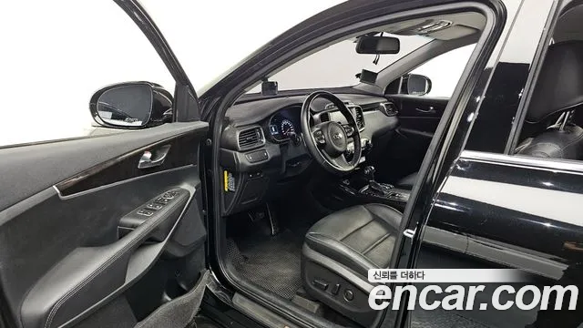 Kia Sorento 2017 — фото 13