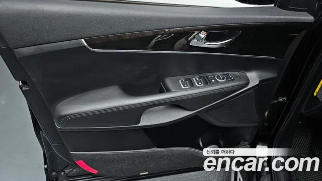 Kia Sorento 2017 — фото 14