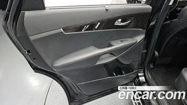 Kia Sorento 2017 — фото 15
