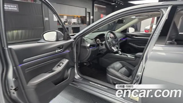 Nissan Altima 2019 — фото 13
