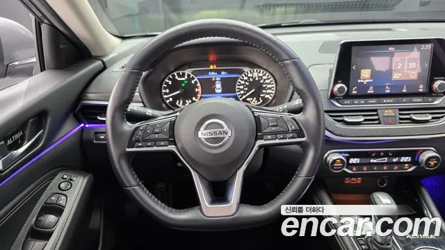 Nissan Altima 2019 — фото 19