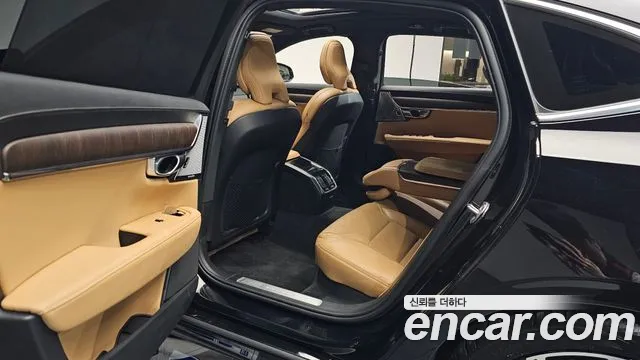 Volvo S90 2023 — фото 16