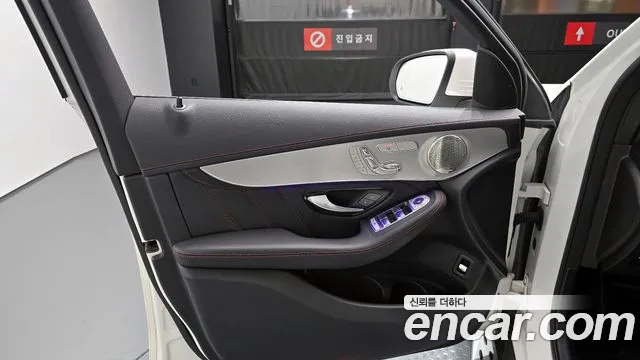 Mercedes-Benz GLC-Class 2021 — фото 14