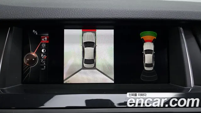 BMW 5-Series 2016 — фото 15