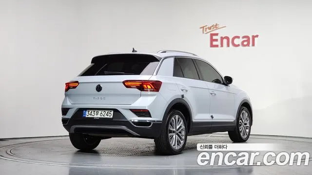 Volkswagen T-Roc 2021 — фото 2