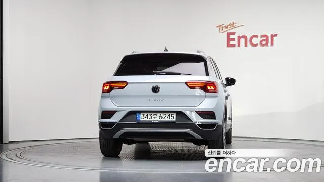 Volkswagen T-Roc 2021 — фото 4