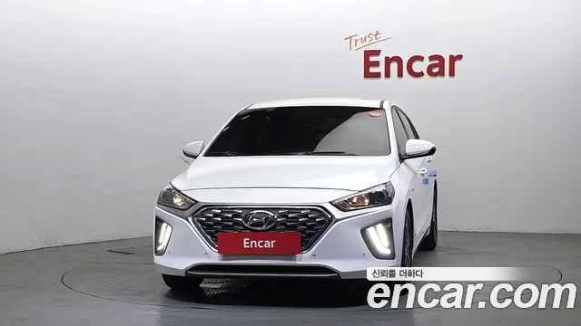Hyundai Ioniq 2020 — фото 3