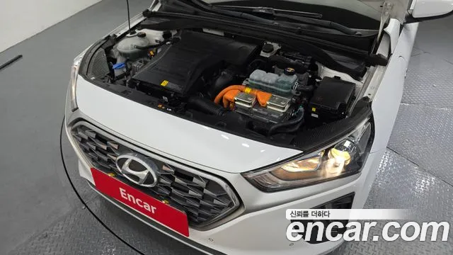 Hyundai Ioniq 2020 — фото 6