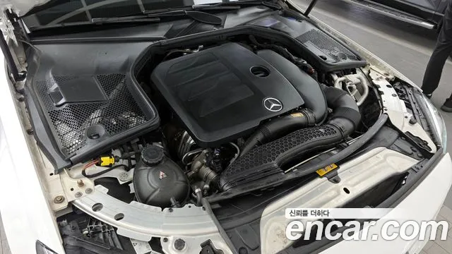 Mercedes-Benz C-Class 2020 — фото 6