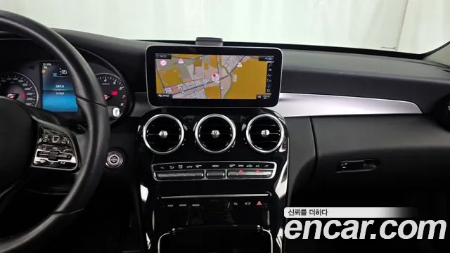 Mercedes-Benz C-Class 2020 — фото 19