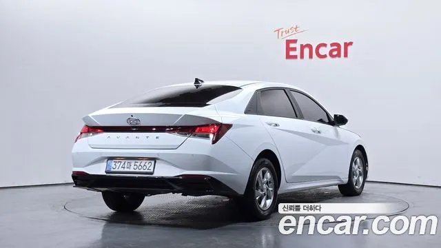 Hyundai AVANTE 2022 — фото 2