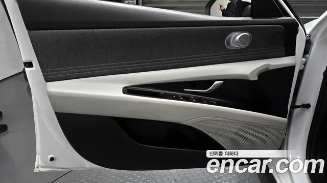 Hyundai AVANTE 2022 — фото 14
