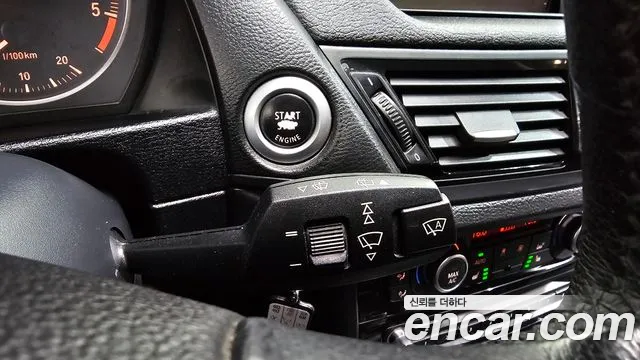 BMW X1 2014 — фото 15