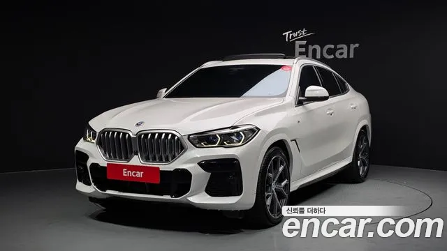 BMW X6 2022 — фото 1