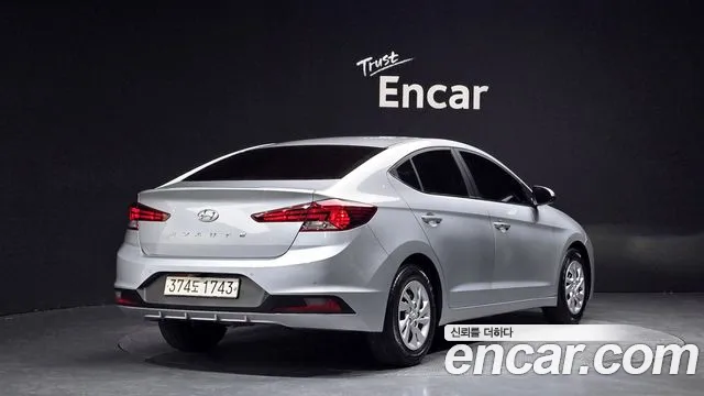 Hyundai AVANTE 2020 — фото 2