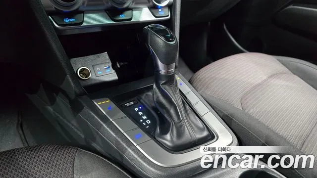 Hyundai AVANTE 2020 — фото 12