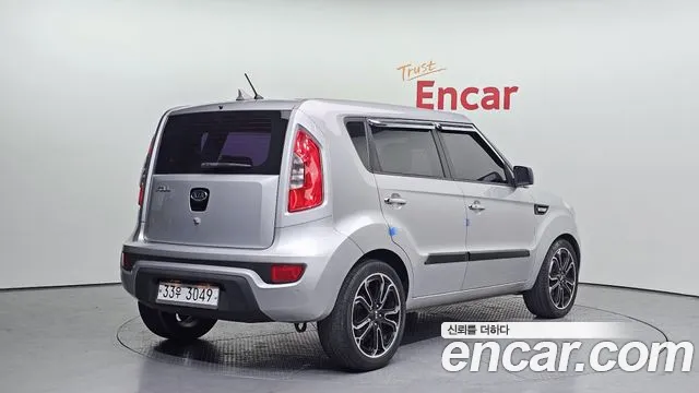 Kia Soul 2012 — фото 2