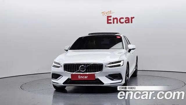 Volvo S60 2020 — фото 3